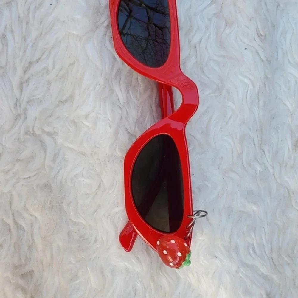 RDolls Kill Red Librarian style  sunglasses NEW‎